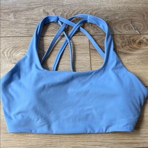 LSKD size medium strappy back sports bra
